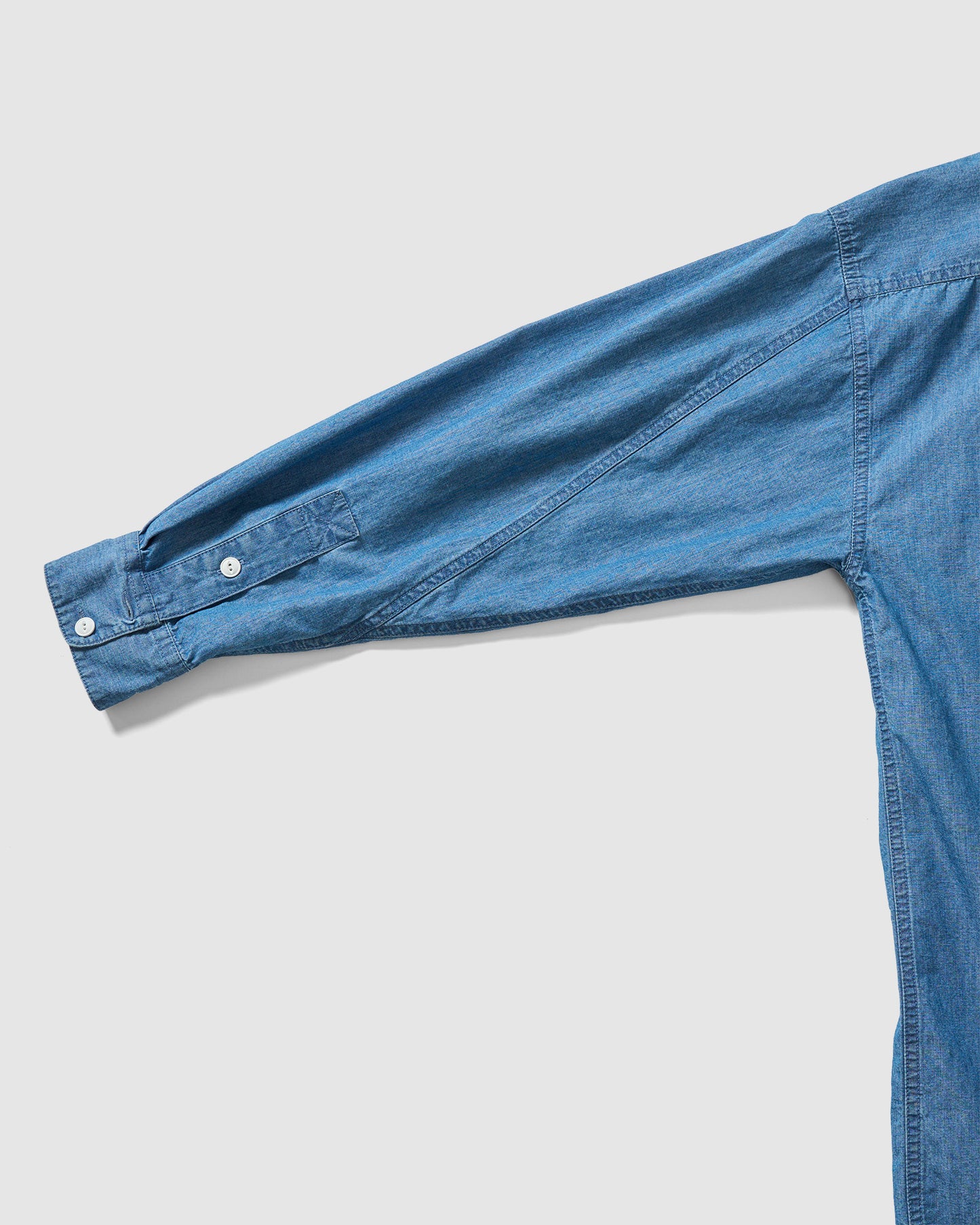 ORGANIC DENIM MULTI POCKET SHIRT LIGHTBLUE